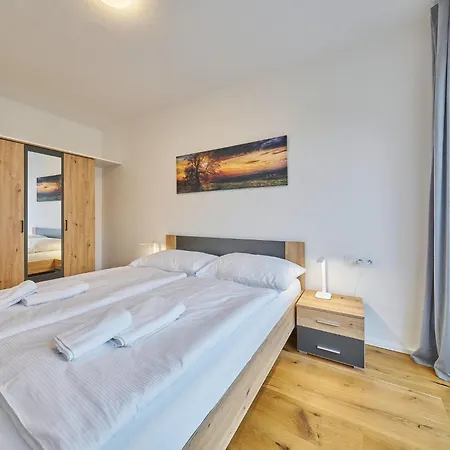 Trendy Mountain Terrace Retreat By Interhome Διαμέρισμα *